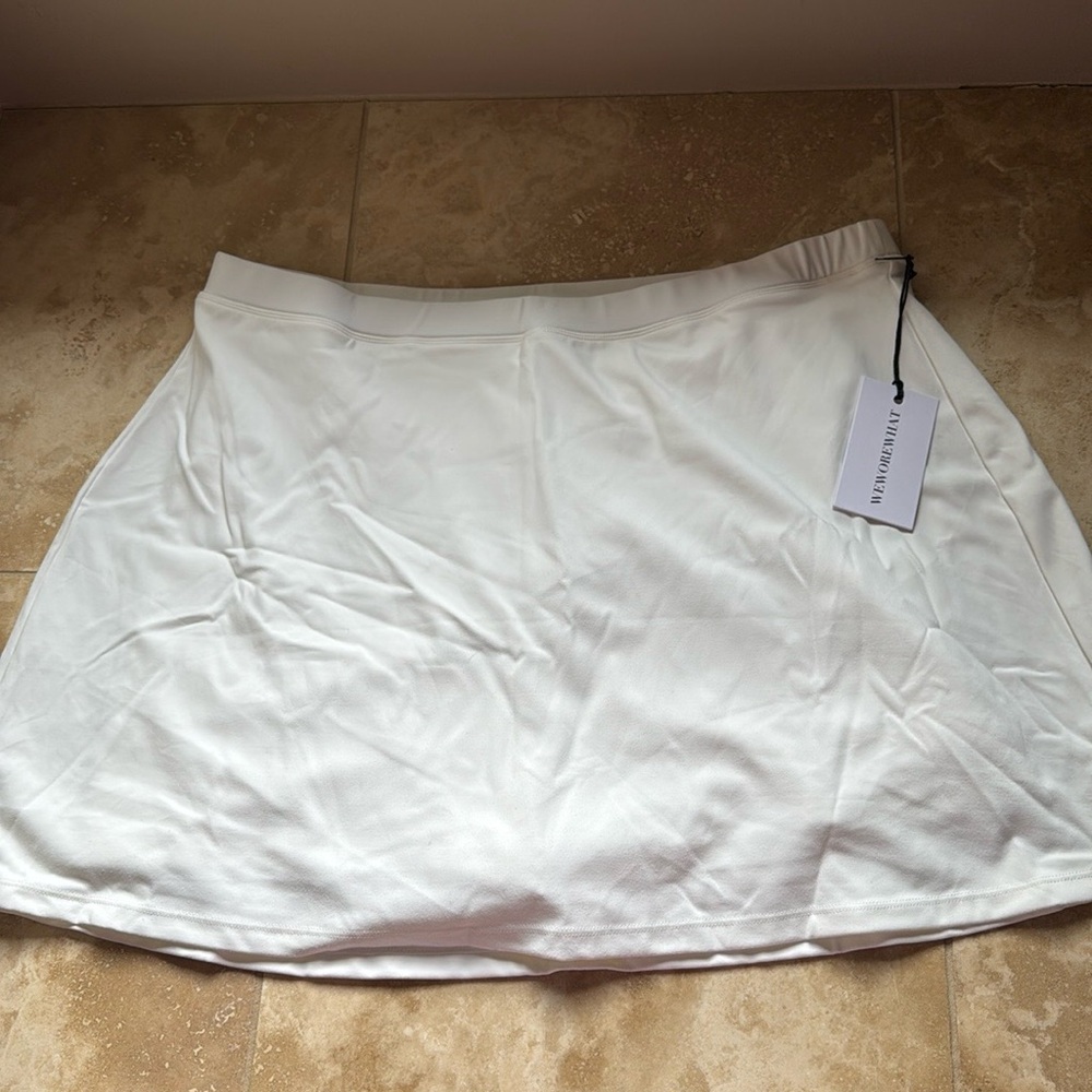 Weworewhat set crop top and skort l-xl